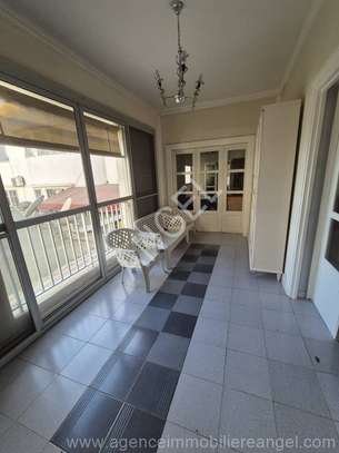 Ref_2779_SEY F4 en duplex vide à louer à Dakar Plateau image 2