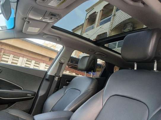 LOCATION HYUNDAI SANTA FE AUTOMATIQUE/ESSENCE image 3