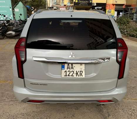 Mitsubishi Pajero 2022 image 14