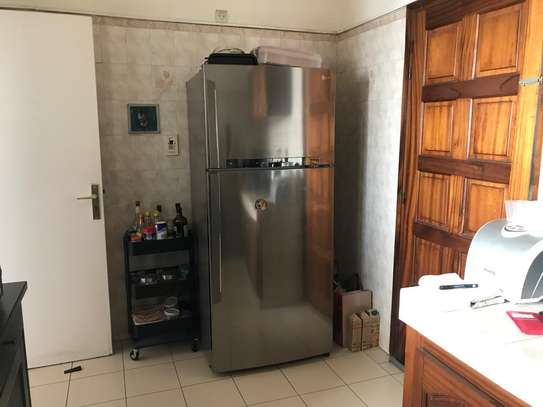 Appartement F4 a louer au Plateau image 13