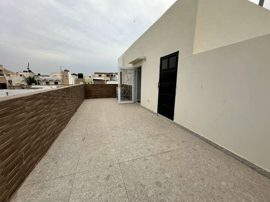 Appartement 3 pièces lumineux carrelage moderne image 12