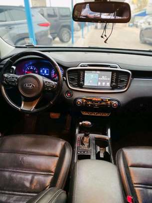 Kia sorento 2017 image 14
