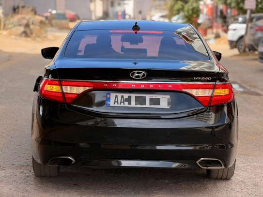 HYUNDAI GRANDEUR Année 2016 image 10
