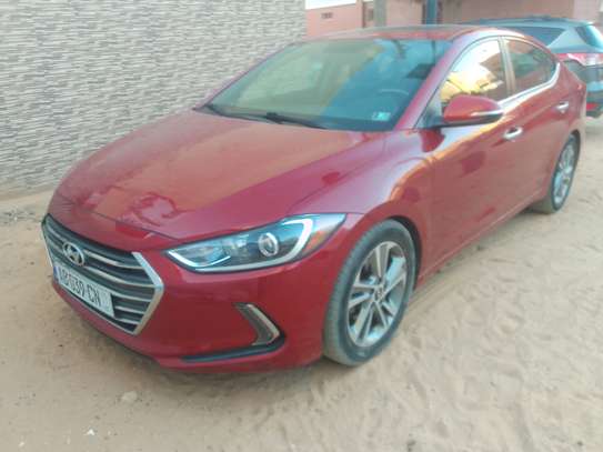 Hyundai Elantra limited image 4