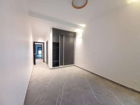 Appartement à louer au Point E, grand standing image 3