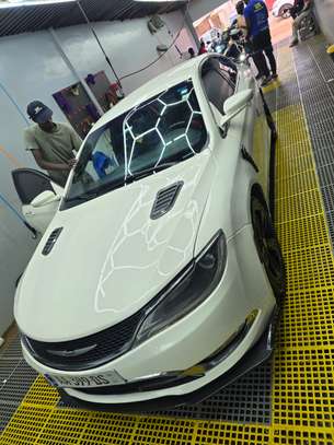Location voiture Chrysler C200 Sport image 2