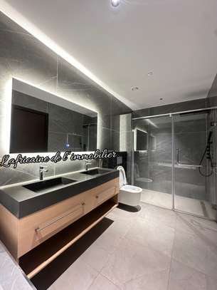 APPARTEMENT F3 À LOUER AUX ALMADIES image 12