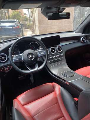 GLC300MATIC image 5