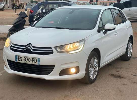 Location Citroën C4 image 6