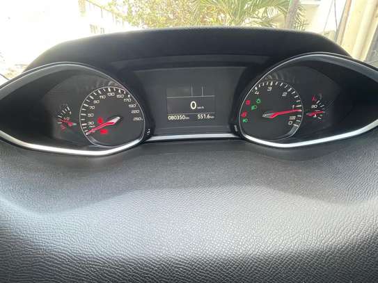 PEUGEOT 308, 2018 image 9