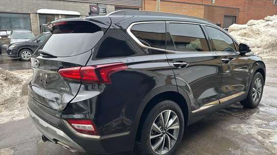 Hyundai santa fa image 3