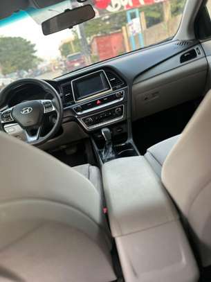 Hyundai Sonata 2018 image 4