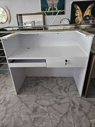 Bureau réception / bureau accueil image 5