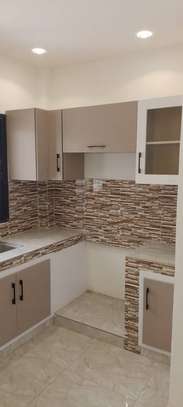 Joli appartement a louer a ngor Zone calme image 5