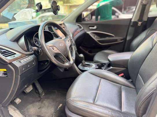 Hyundai santafe Sport 2017 image 4