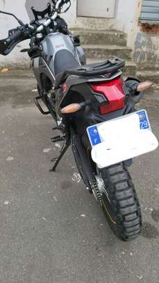 VENANT MAGNIFIQUE  VOGE 300 tout terrain image 8