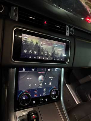 Range Rover sport image 13