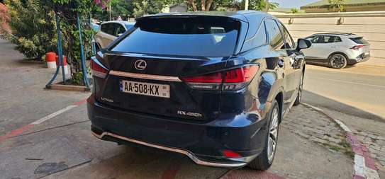 Lexus image 11