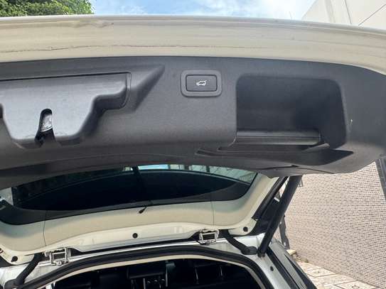 LAND ROVER DISCOVERY 2017 DIESEL image 9