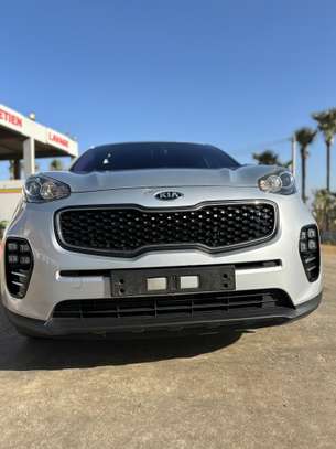 KIA SPORTAGE image 10