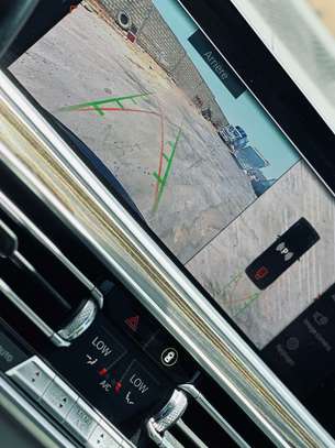 Bmw x5 2021 image 13