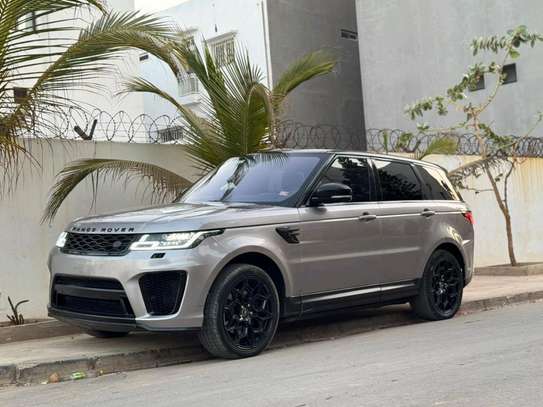 Range rover sport 2016 full option image 7
