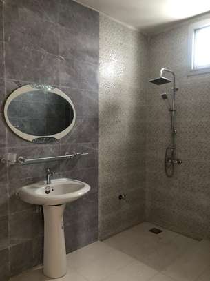 APPARTEMENT DE TYPE F4 AUX MAMELLES image 6
