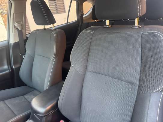 TOYOTA RAV4 VENANT USA image 14