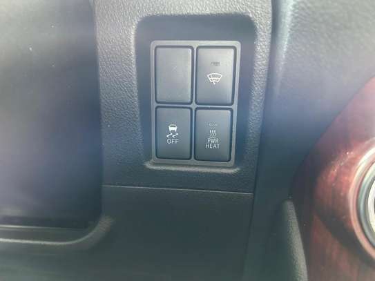 Toyota land cruiser VX image 13