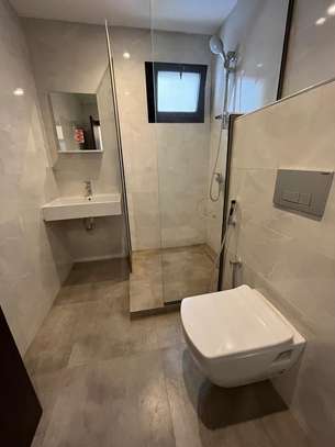 Appartement F4 à louer à Sicap baobab image 9