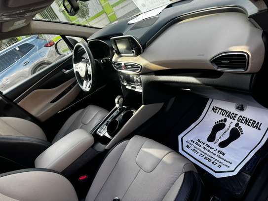 Hyundai Santa fe 2029 image 4