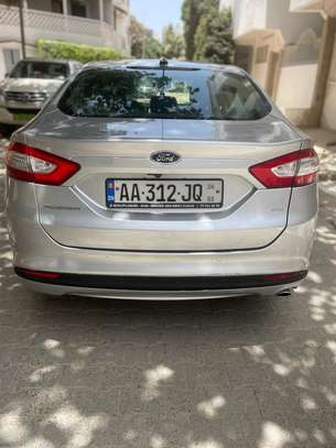Ford fusion image 5