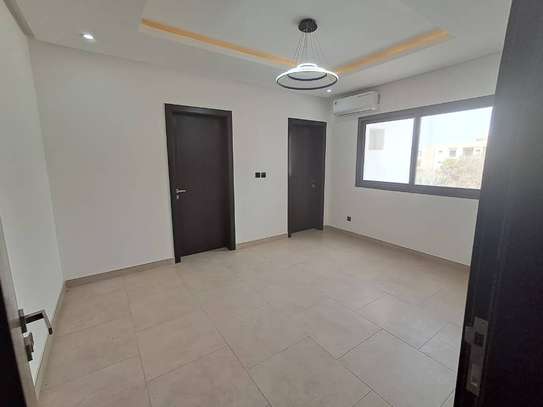 MERMOZ-FANN : LUXUEUX APPARTEMENT A LOUER image 6