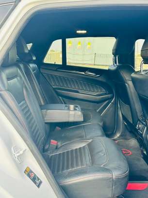 Mercedes GLE image 1