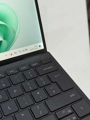 Dell XPS 13 image 6