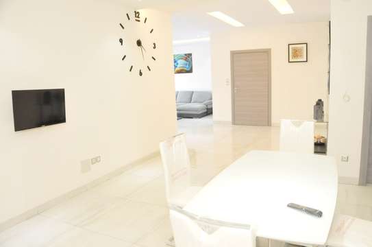 Appartement F4 de 174 m2 à Sacré Coeur I image 7
