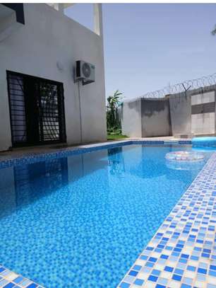 Maison standing 4 chambres 5 salles de bain et wifi ngaparou image 8