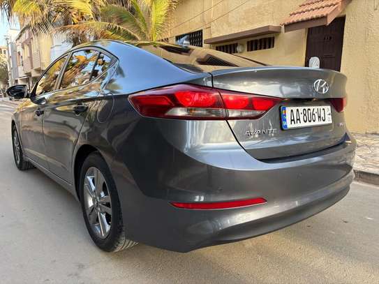 HYUNDAI ELANTRA 2017 image 4