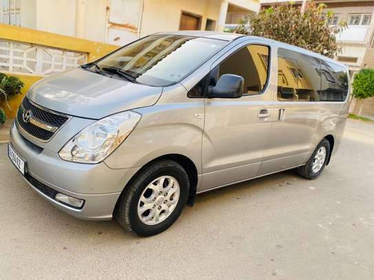 Mini Bus Hyundai Starex 12 places image 7