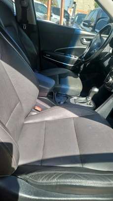 Hyundai Santa Fe 2017 image 7