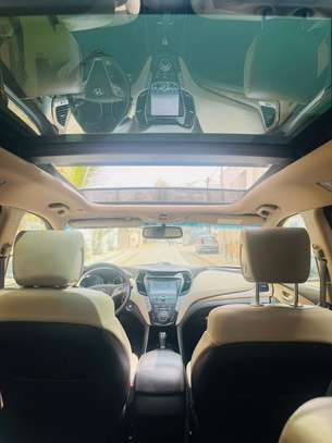 HYUNDAI *SANTAFE*  2016 image 8