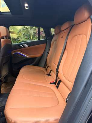BMW X6 M50i Année 2022 Full Options image 11