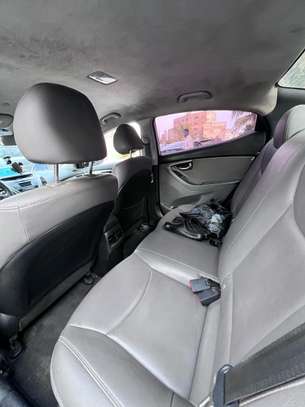 HYUNDAI ELANTRA 2015 image 6