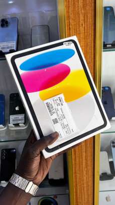 IPad A16 128 Go Wifi + cellulaire image 1