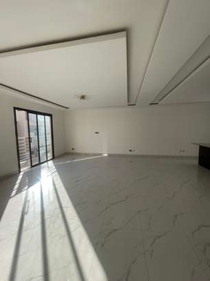 Appartement de type F4 à louer Ngor Virage image 13