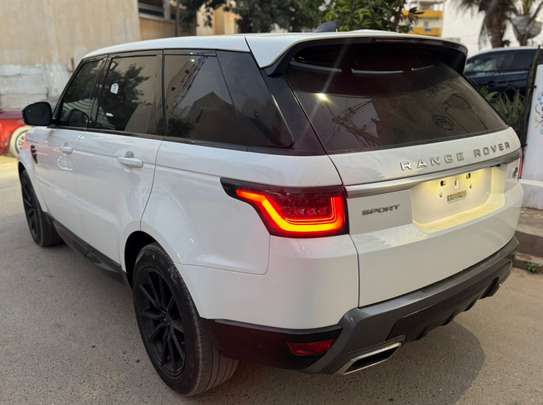 RANGE ROVER SPORT 2018 image 8