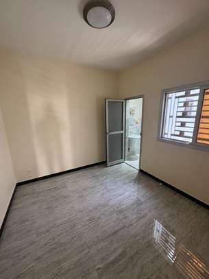 Très bel appartement à louer Almadies image 10