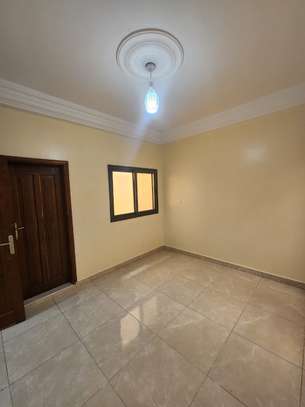 APPARTEMENT F4 À LOUER A LA CITE MBACKIYOU FAYE image 9
