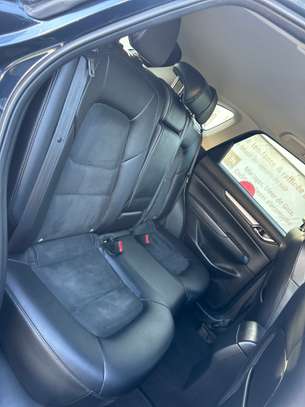 MAZDA CX-5 année 2017 venant image 9