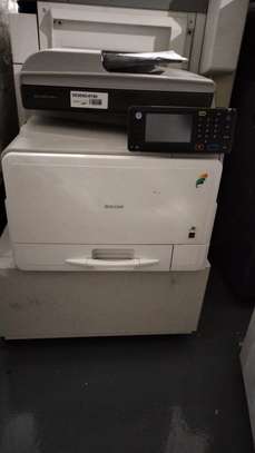 IMPRIMANTE RICOH MPC 305 image 3